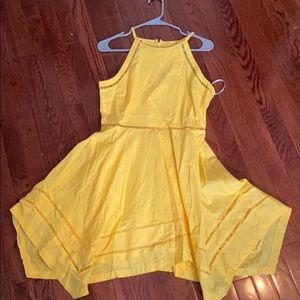 Yellow dress